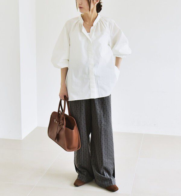 quaranciel「quaranciel:〈洗濯機可能〉REPREVE バンドカラー ギャザー パフ シャツ ブラウス」|シャツ・ブラウス|