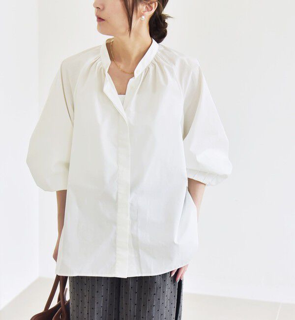 quaranciel「quaranciel:〈洗濯機可能〉REPREVE バンドカラー ギャザー パフ シャツ ブラウス」|シャツ・ブラウス|