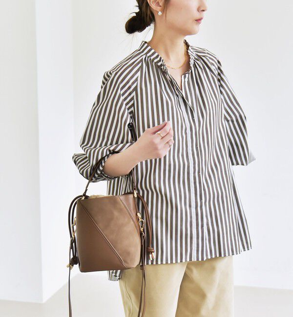 quaranciel「quaranciel:〈洗濯機可能〉REPREVE バンドカラー ギャザー パフ シャツ ブラウス」|シャツ・ブラウス|