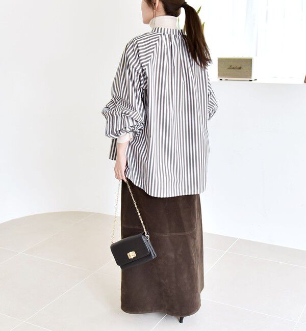 quaranciel「quaranciel:〈洗濯機可能〉REPREVE バンドカラー ギャザー パフ シャツ ブラウス」|シャツ・ブラウス|