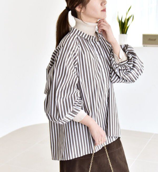 quaranciel「quaranciel:〈洗濯機可能〉REPREVE バンドカラー ギャザー パフ シャツ ブラウス」|シャツ・ブラウス|