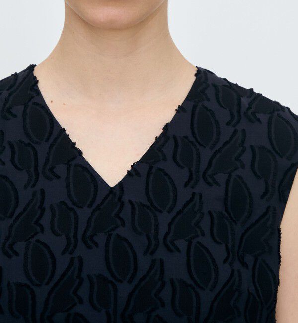 TOMORROWLAND collection「シャイニーカットジャカード Vネックワンピース」|ワンピース|