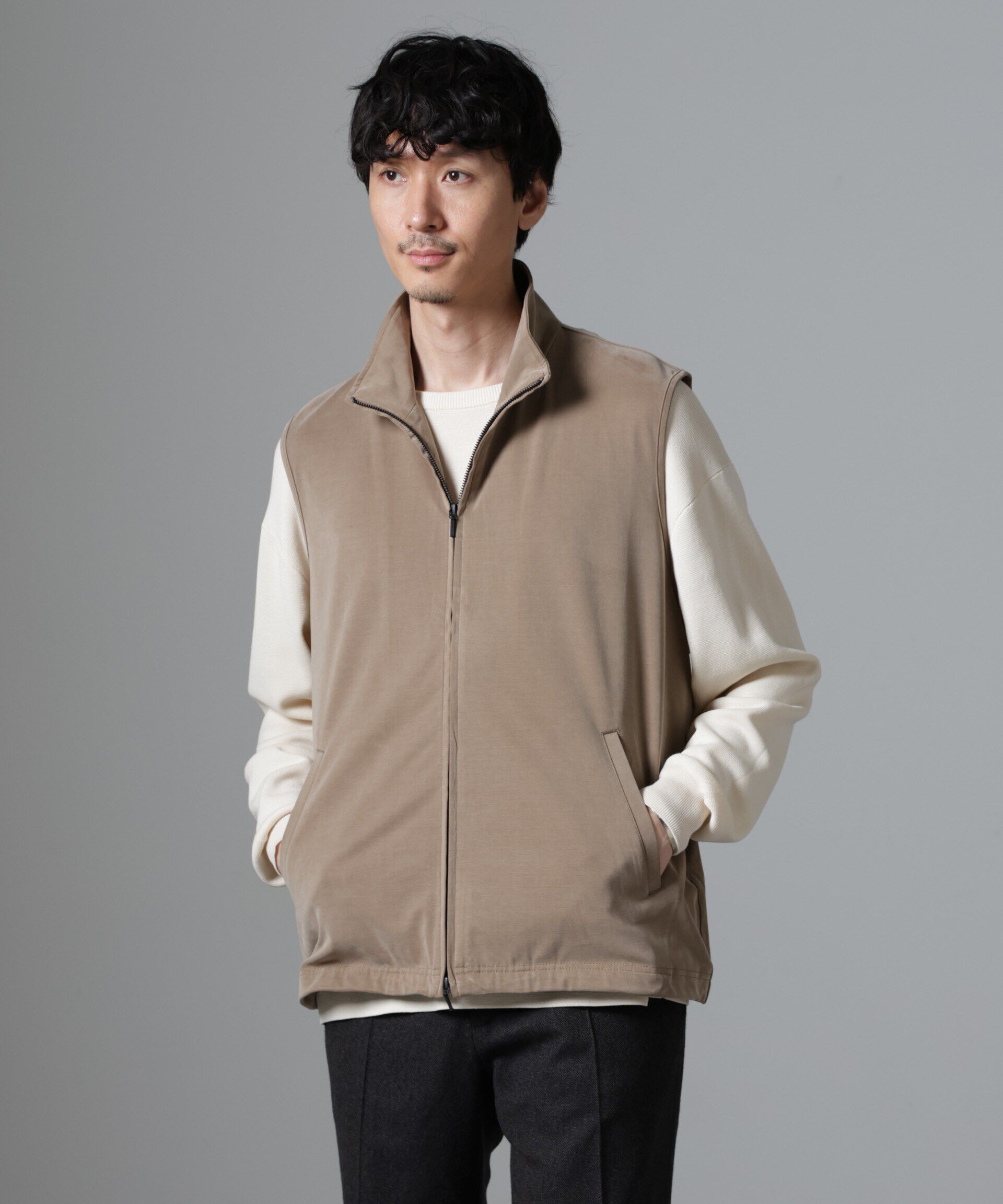 nano･universe「ヌバックライクスムーススタンドカラーベスト」|ダウンベスト・ベスト|