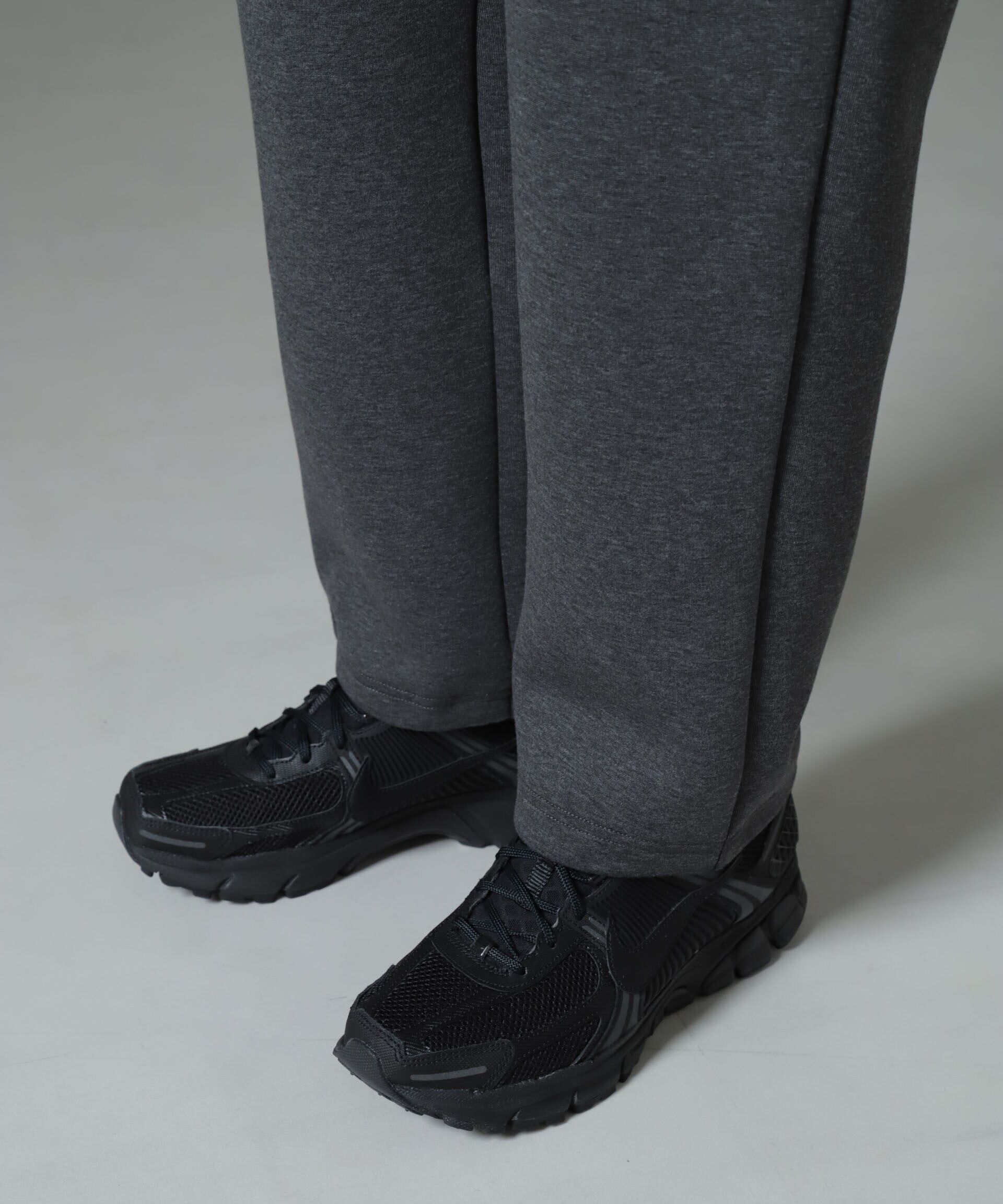 nano･universe「ボンディングトレーナーパンツ」|チノ|