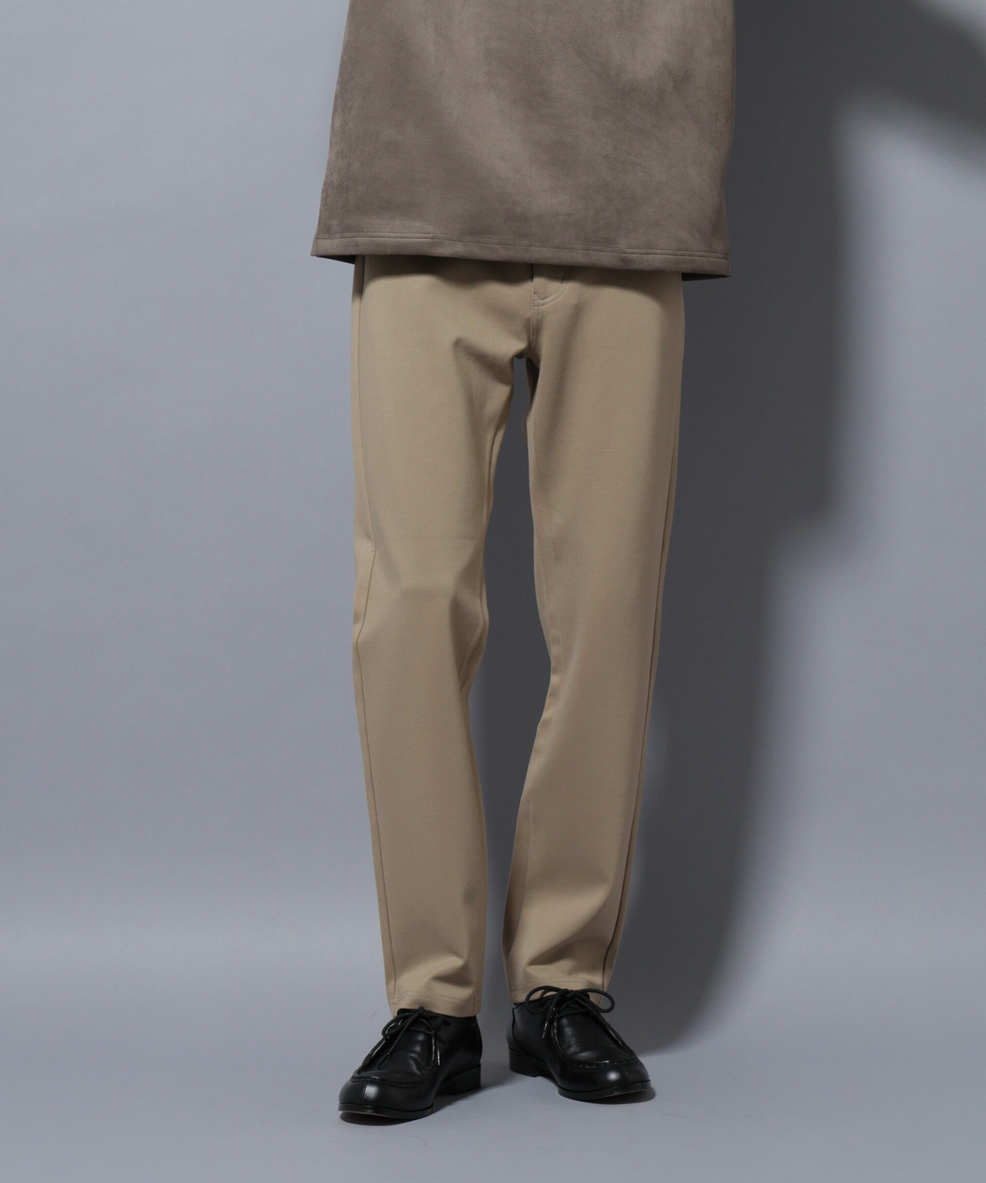 nano･universe「5P テーパードパンツ」|チノ|ベージュ