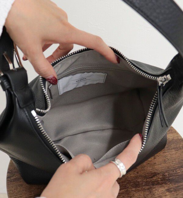 fredy emue「【BEAURE/ビュレ】バックルアジャストワンハンドルバッグ」|ショルダー・メッセンジャー|