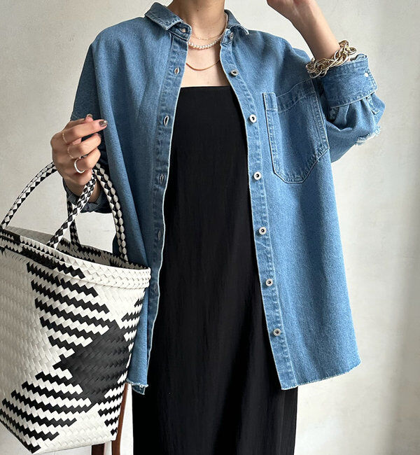  「【新色追加】ダメージデニムシャツ」|シャツ・ブラウス|