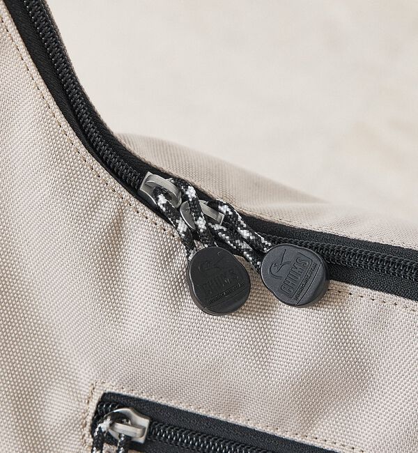 ABAHOUSE「【CHUMS / チャムス】ショルダーバッグ / ユニセックス【予約】」|ショルダー・メッセンジャー|