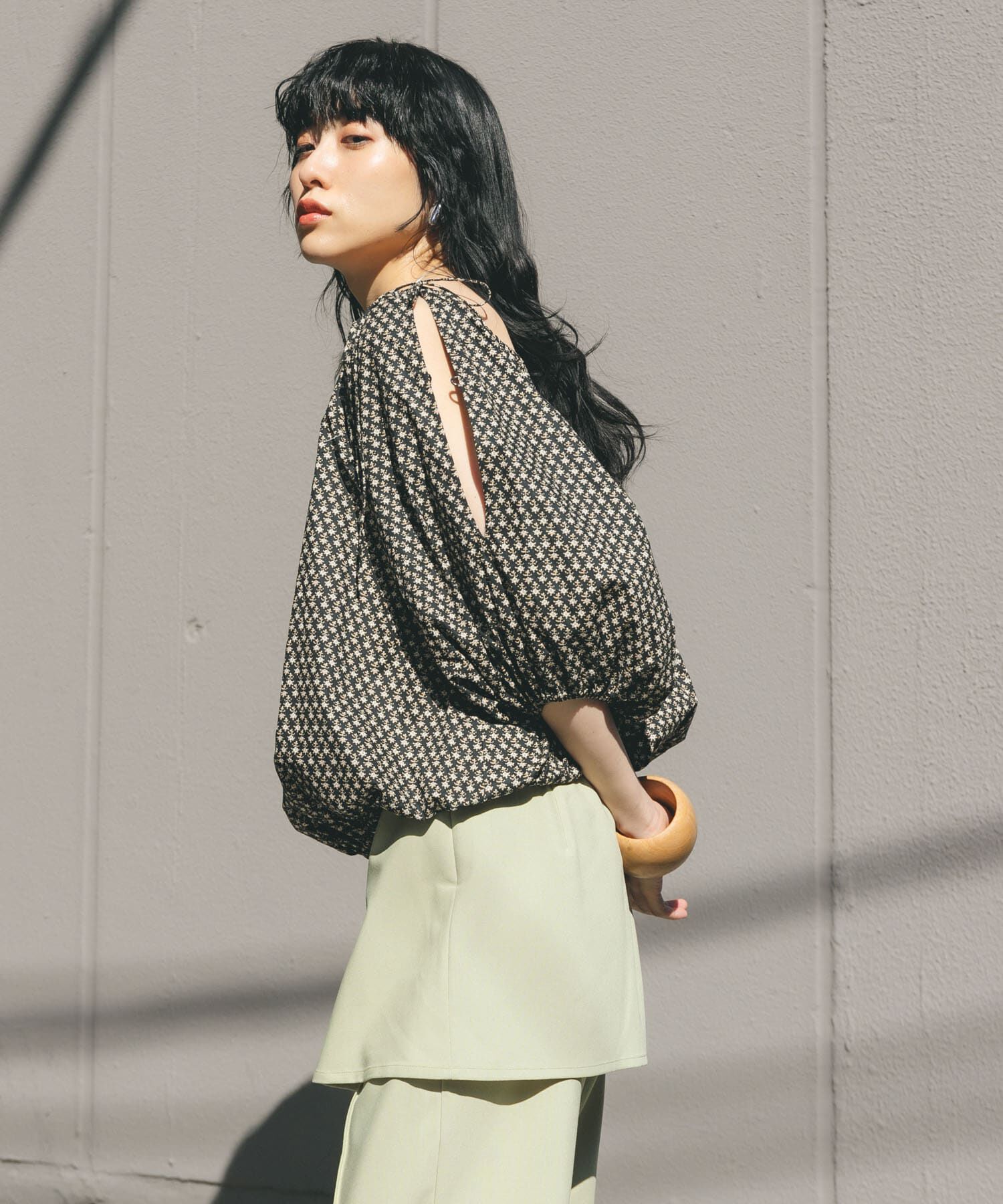  「2WAYフラワープリントブラウス」|シャツ・ブラウス|