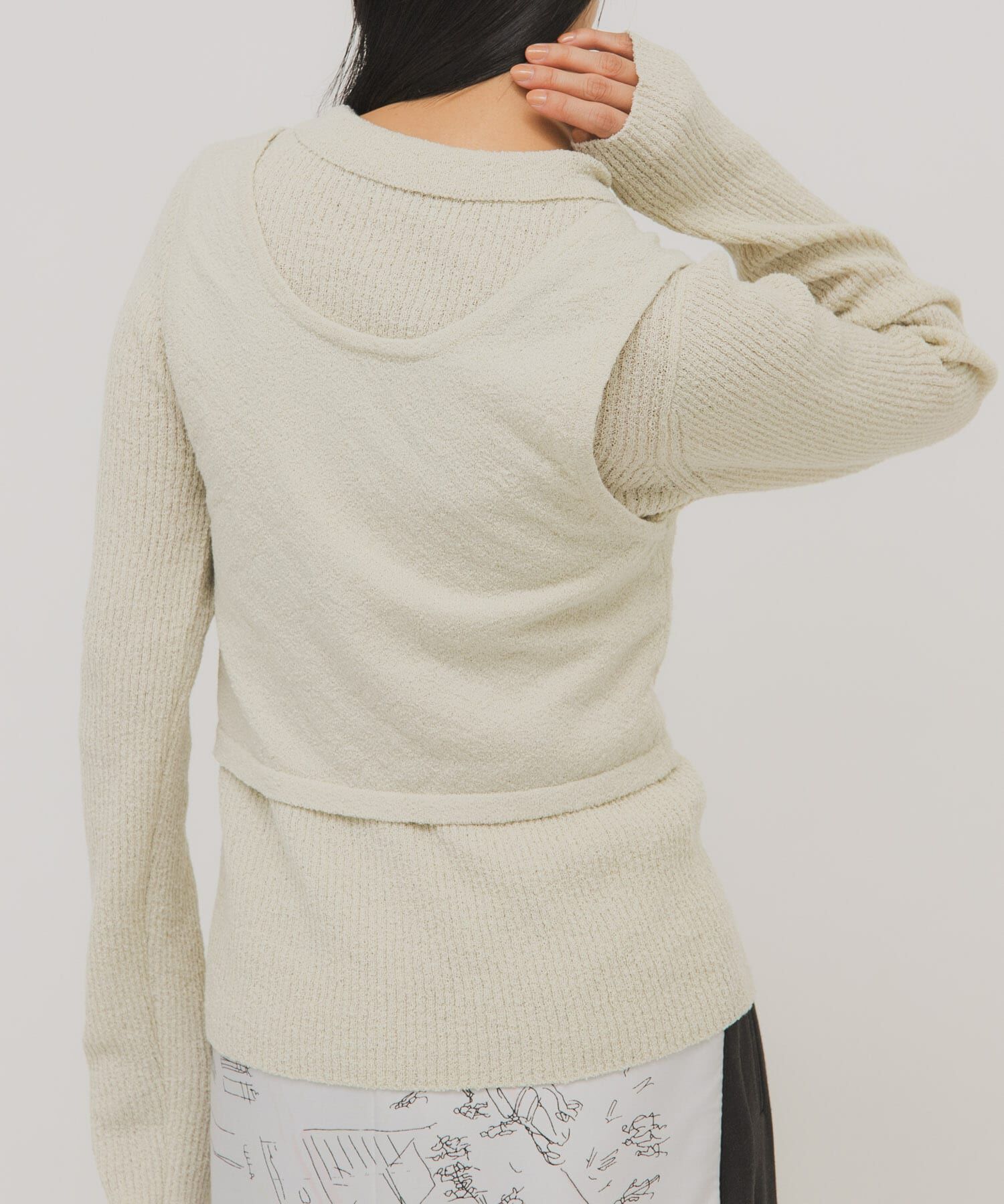  「『一部WEB限定カラー』ミニブークレレイヤードニットシャツ」|ニット・セーター|