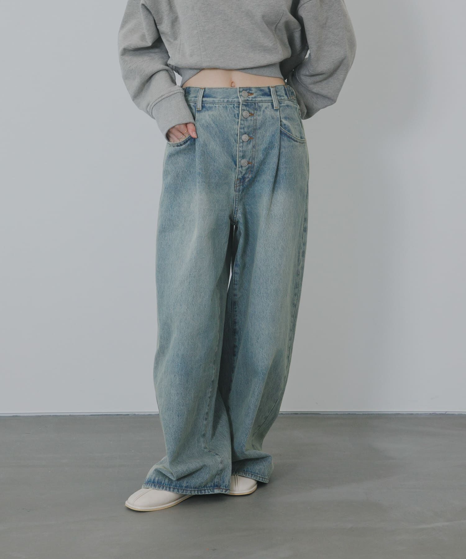  「『3サイズ展開』タックボタンアップデニム」|デニム|ライトブルー