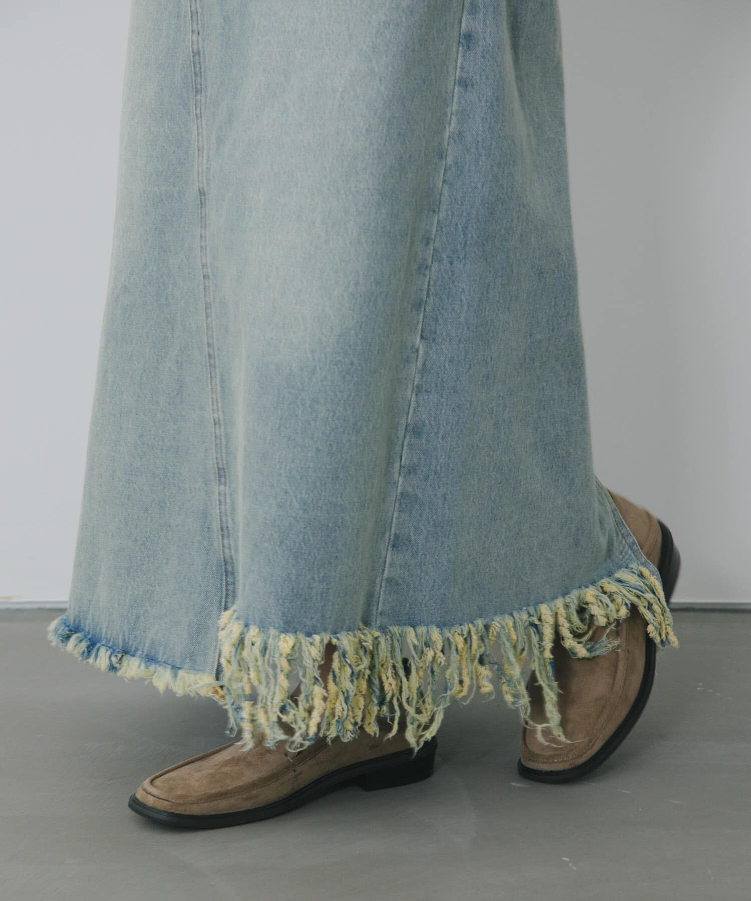  「アシメフリンジデニムスカート」|スカート|