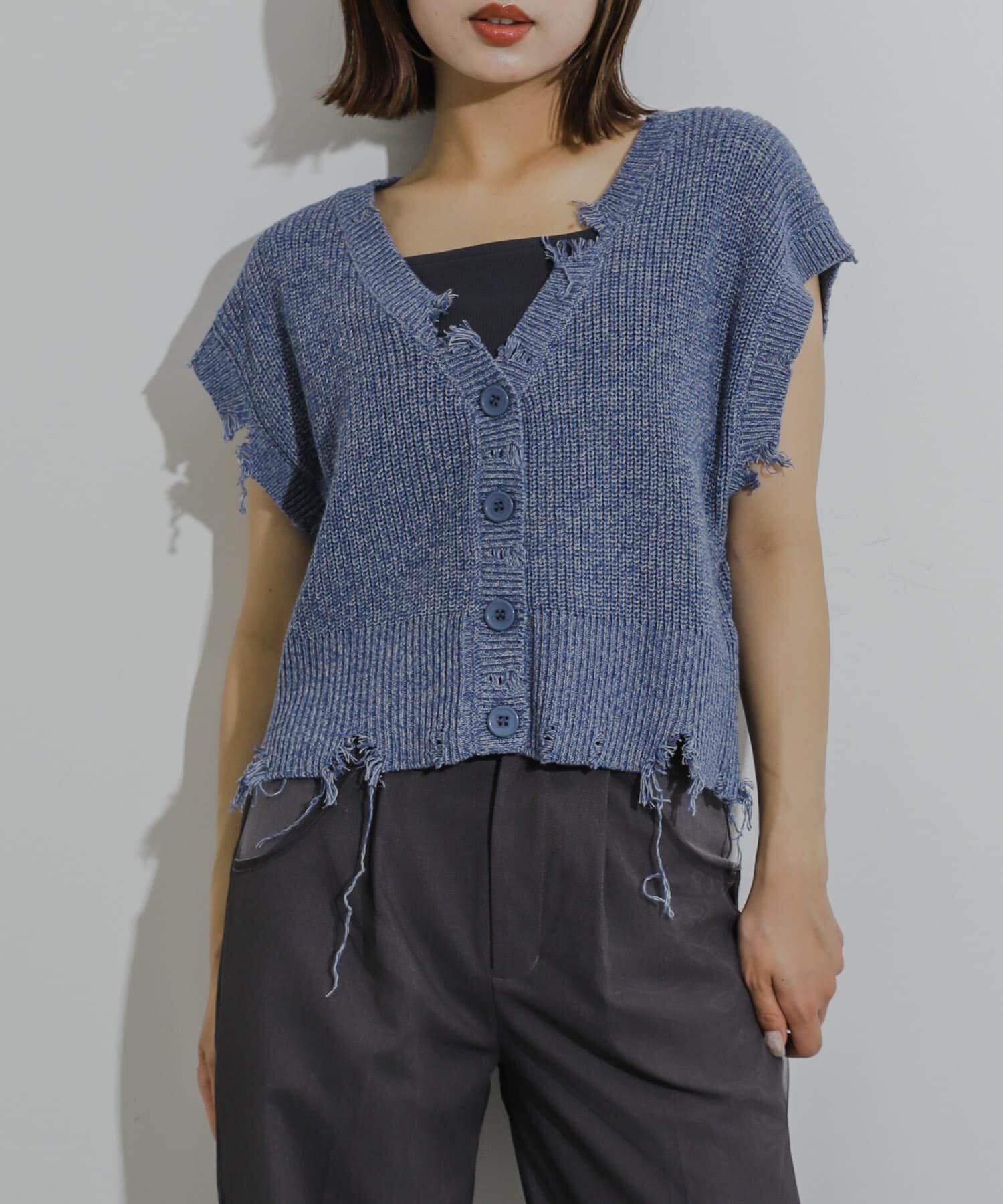 SENSE OF PLACE by URBAN RESEARCH「ダメージニットベスト」|ベスト・ジレ|ブルー