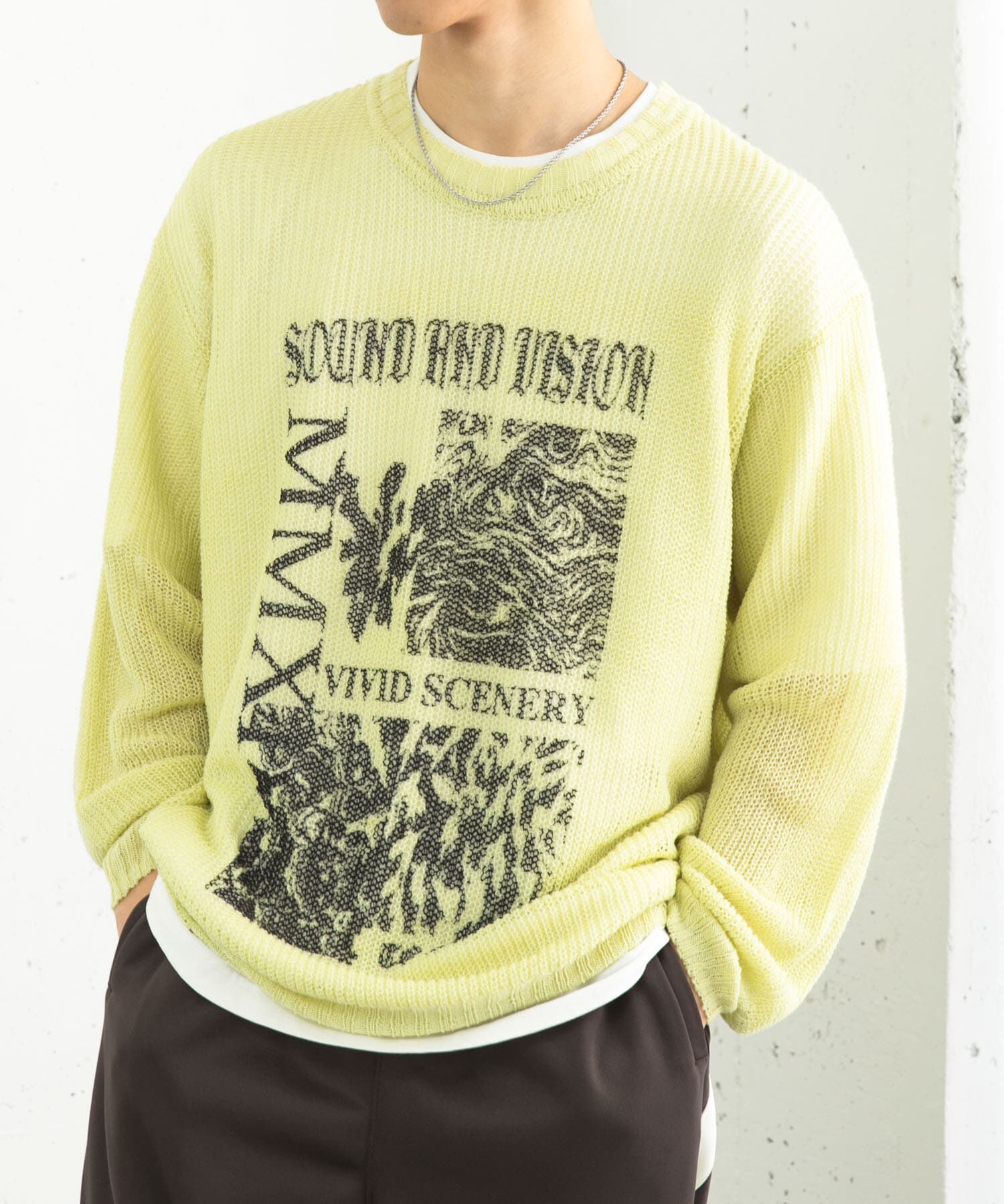 SENSE OF PLACE by URBAN RESEARCH「『洗濯可』グラフィックプリントシアーニット」|ニット・セーター|