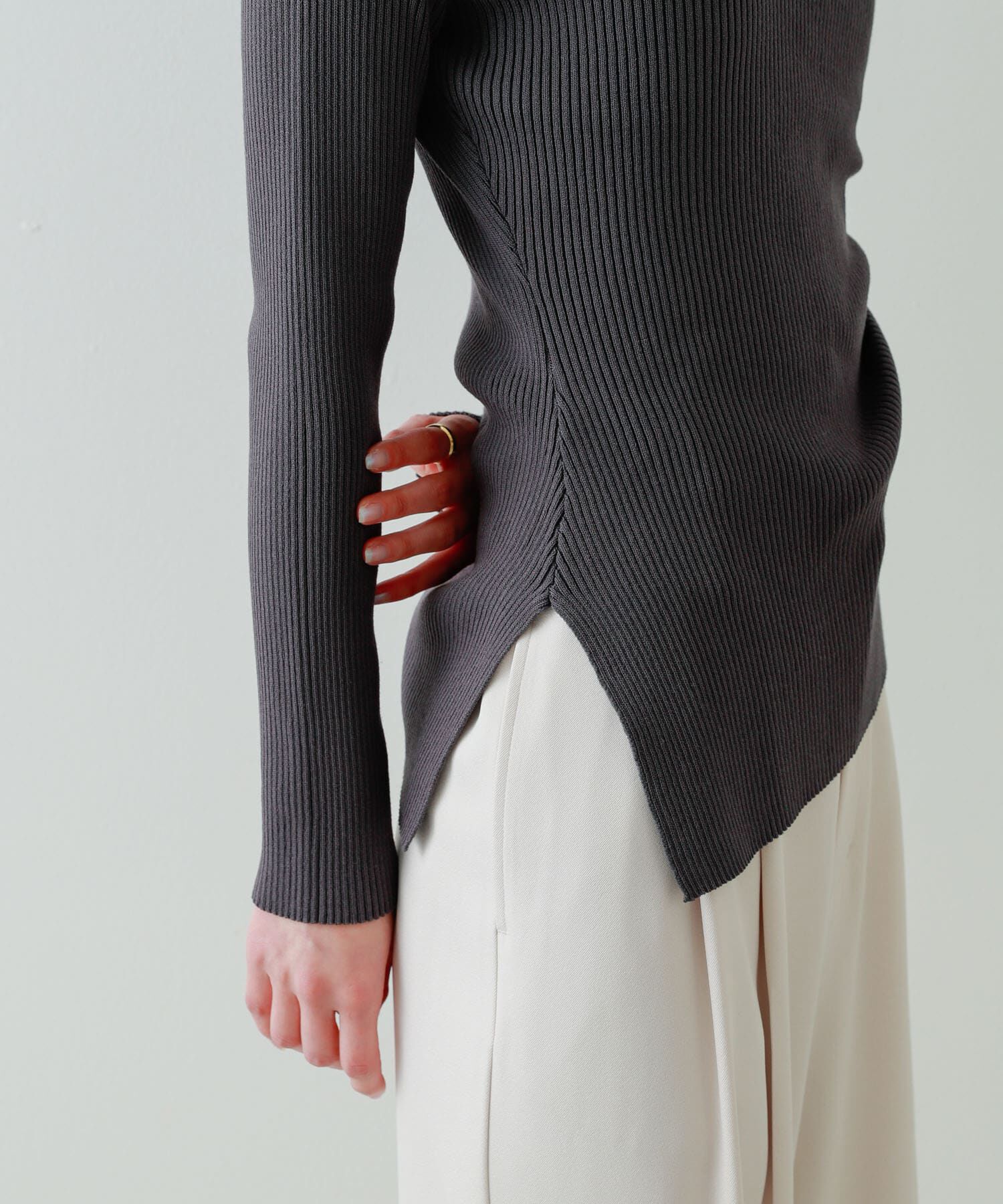 SENSE OF PLACE by URBAN RESEARCH「アシメデザインセーター」|ニット・セーター|