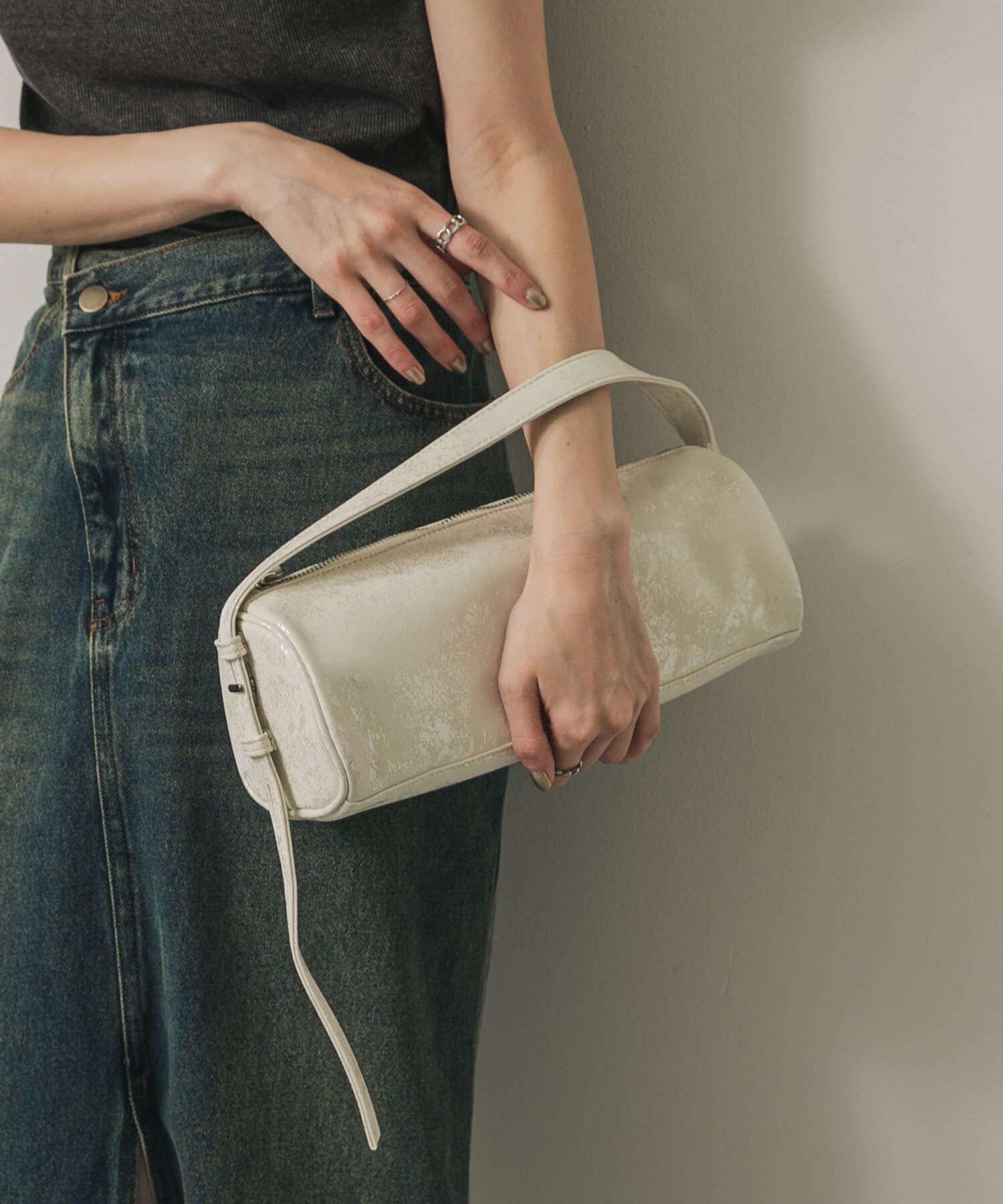 SENSE OF PLACE by URBAN RESEARCH「ハクプリントドラムバッグ」|ハンドバッグ|アイボリー