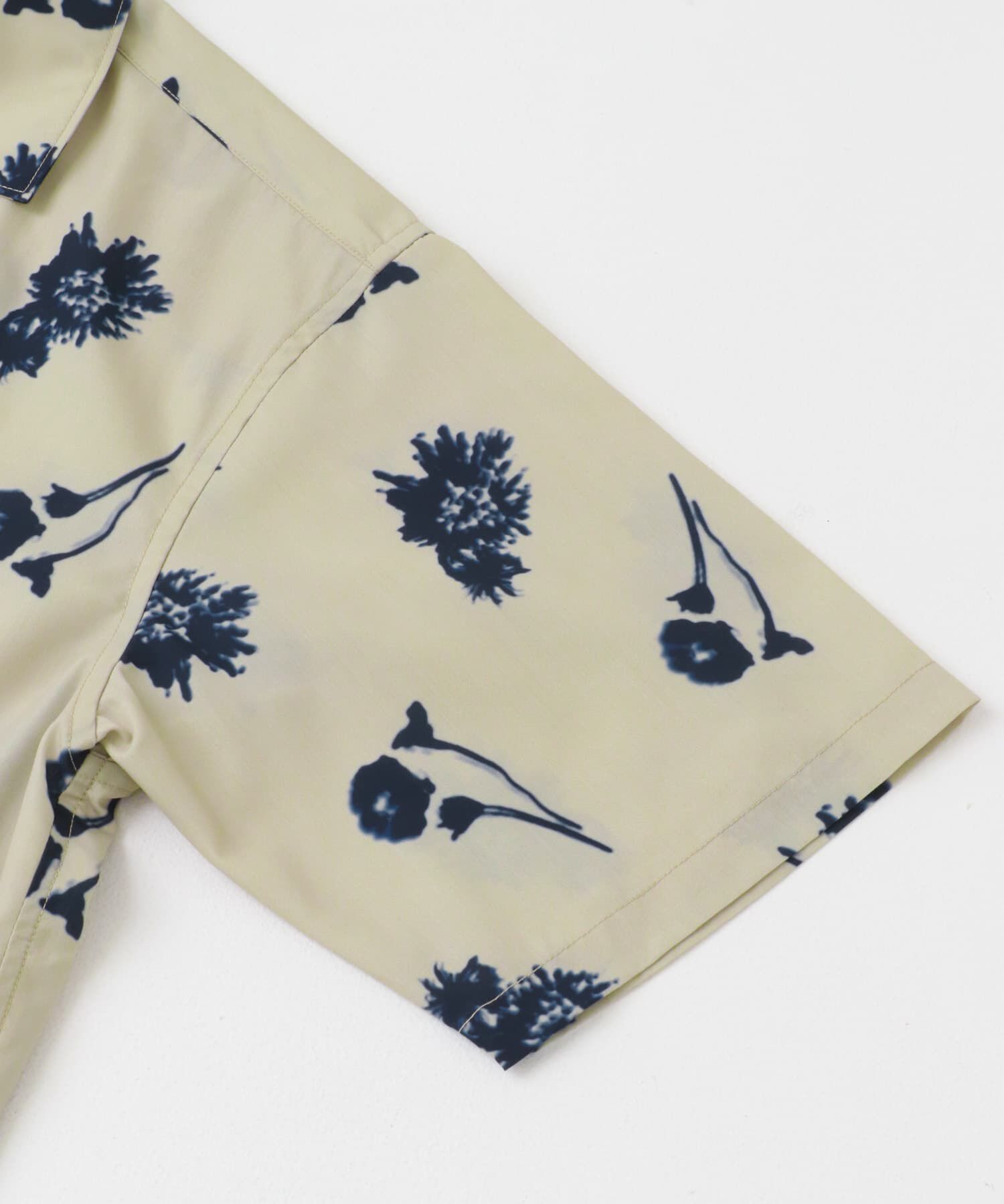 SENSE OF PLACE by URBAN RESEARCH「『ユニセックス』ボタニカルオープンカラーショートスリーブシャツ」|シャツ・ブラウス|