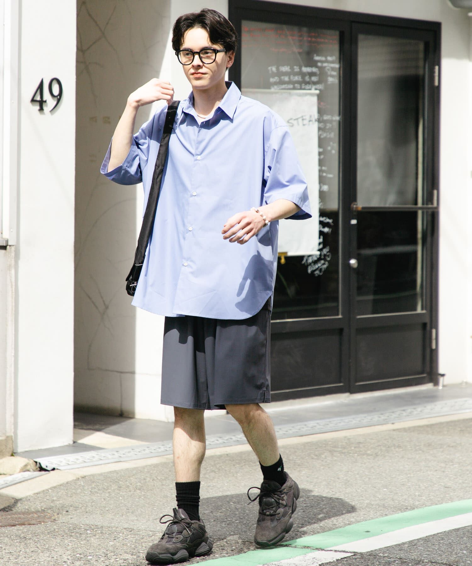 SENSE OF PLACE by URBAN RESEARCH「『ﾕﾆｾｯｸｽ』ﾘﾗｯｸｽﾌｨｯﾄﾚｷﾞｭﾗｰｶﾗｰｼｮｰﾄｽﾘｰ 」|シャツ・ブラウス|