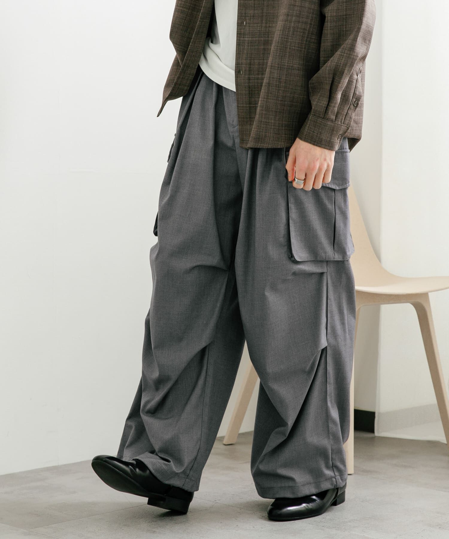 SENSE OF PLACE by URBAN RESEARCH「『ユニセックス』ワイドカーゴパンツ」|その他|