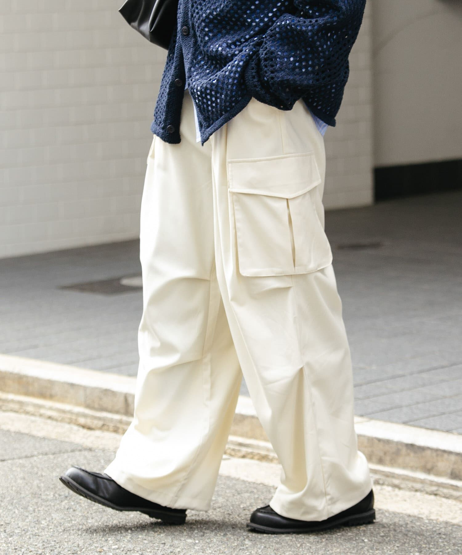 SENSE OF PLACE by URBAN RESEARCH「『ユニセックス』ワイドカーゴパンツ」|その他|ライトベージュ