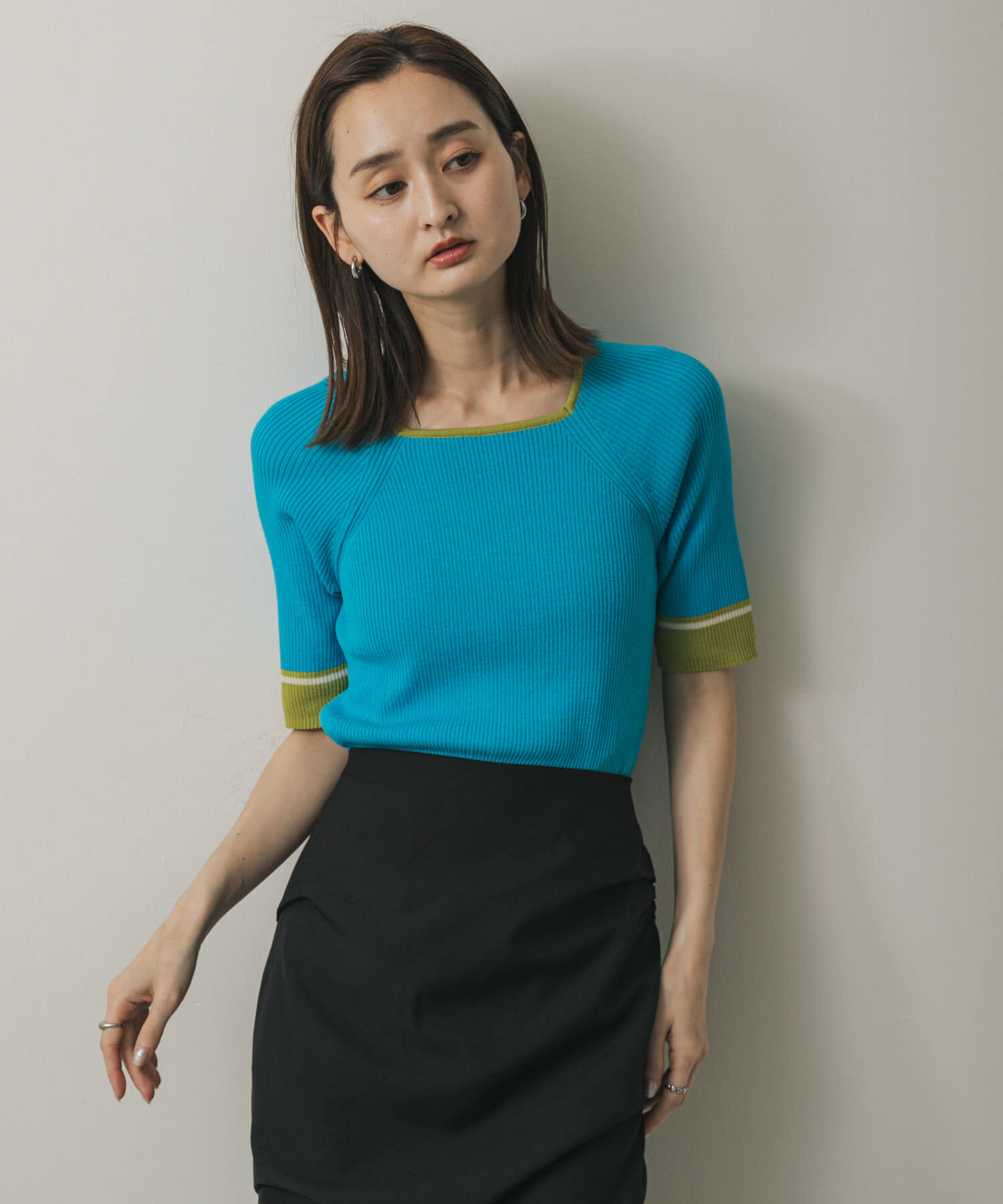 SENSE OF PLACE by URBAN RESEARCH「スクエアネックバイカラーコンパクトセーター」|ニット・セーター|