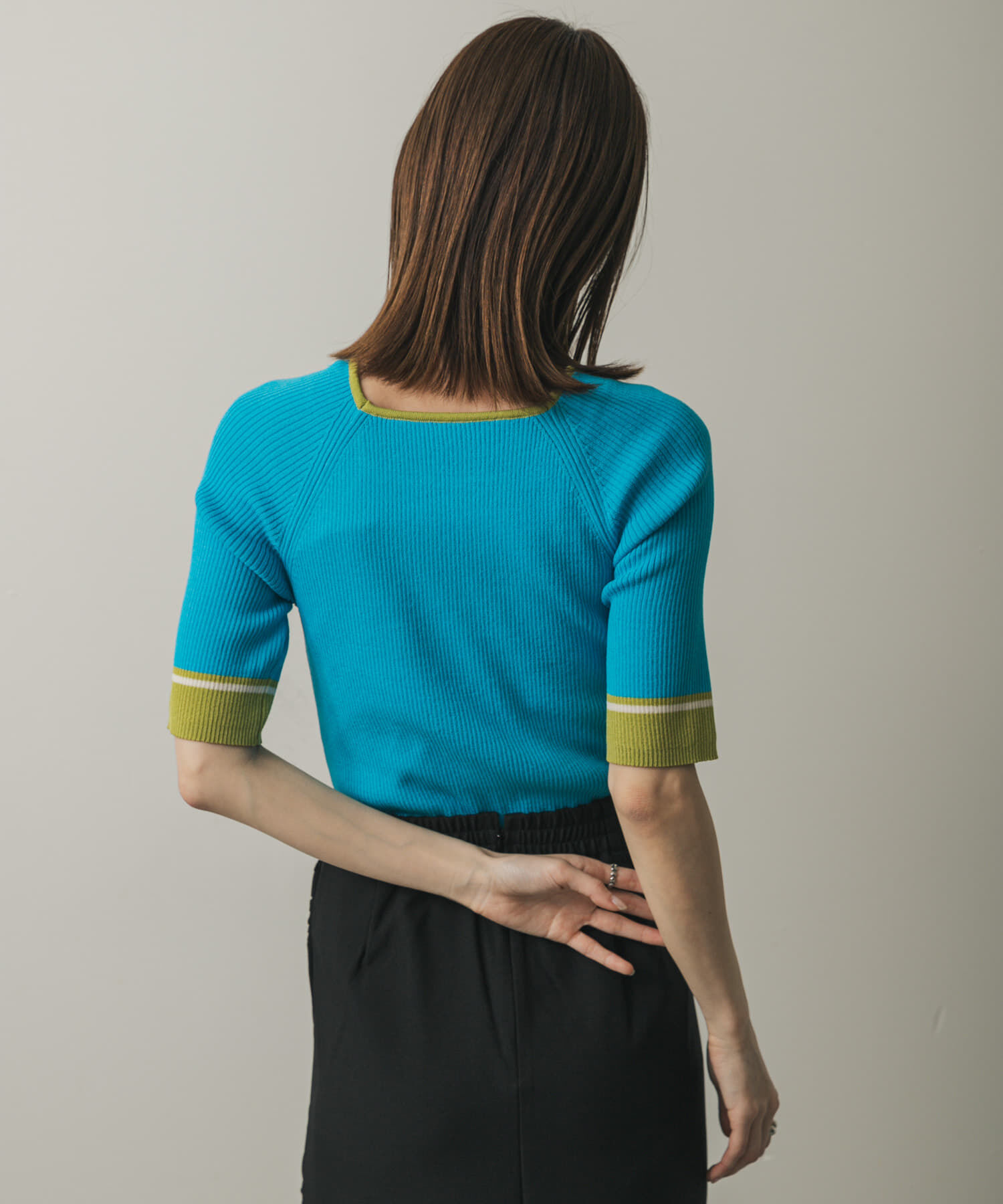 SENSE OF PLACE by URBAN RESEARCH「スクエアネックバイカラーコンパクトセーター」|ニット・セーター|