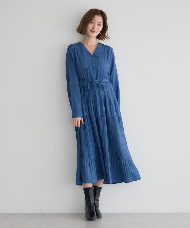 YECCA VECCA「ラインボタニカル柄プリーツワンピース」|ワンピース|