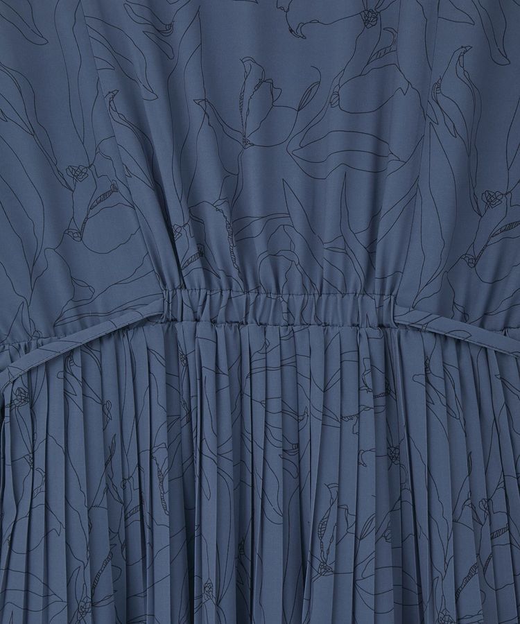 YECCA VECCA「ラインボタニカル柄プリーツワンピース」|ワンピース|