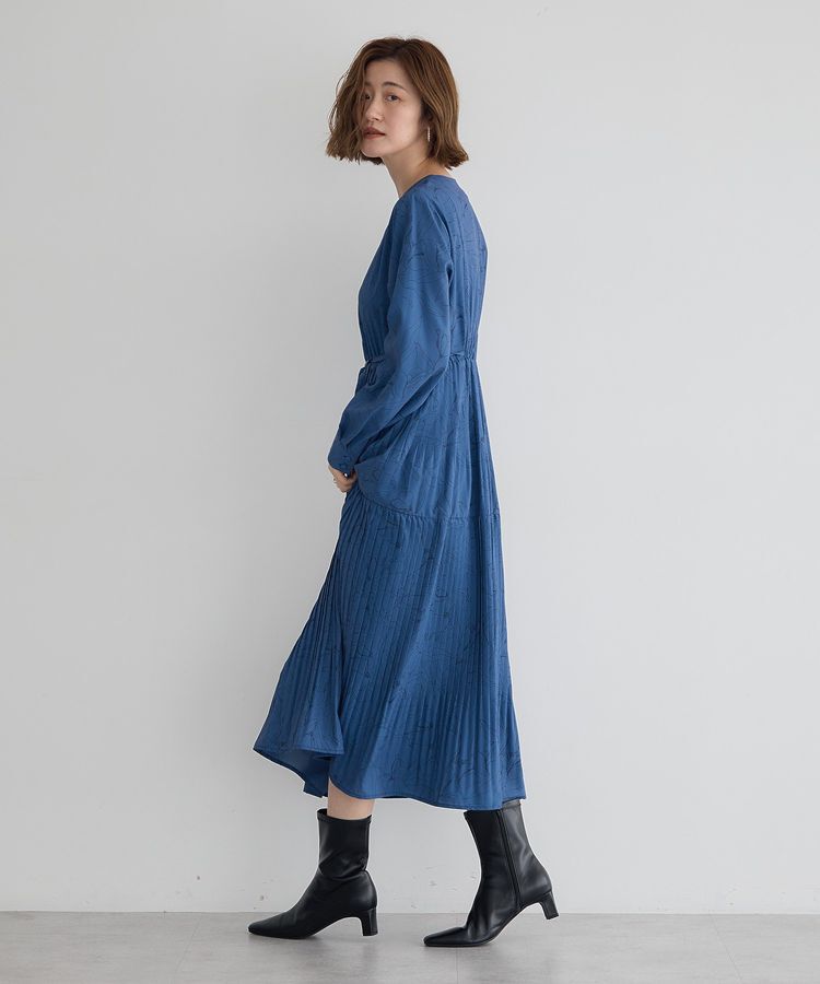 YECCA VECCA「ラインボタニカル柄プリーツワンピース」|ワンピース|