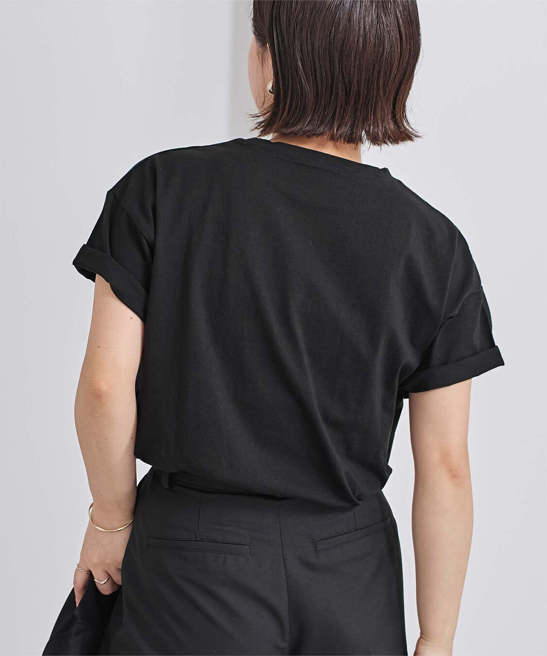 ur's「箔プリントTシャツ」|Tシャツ・カットソー|