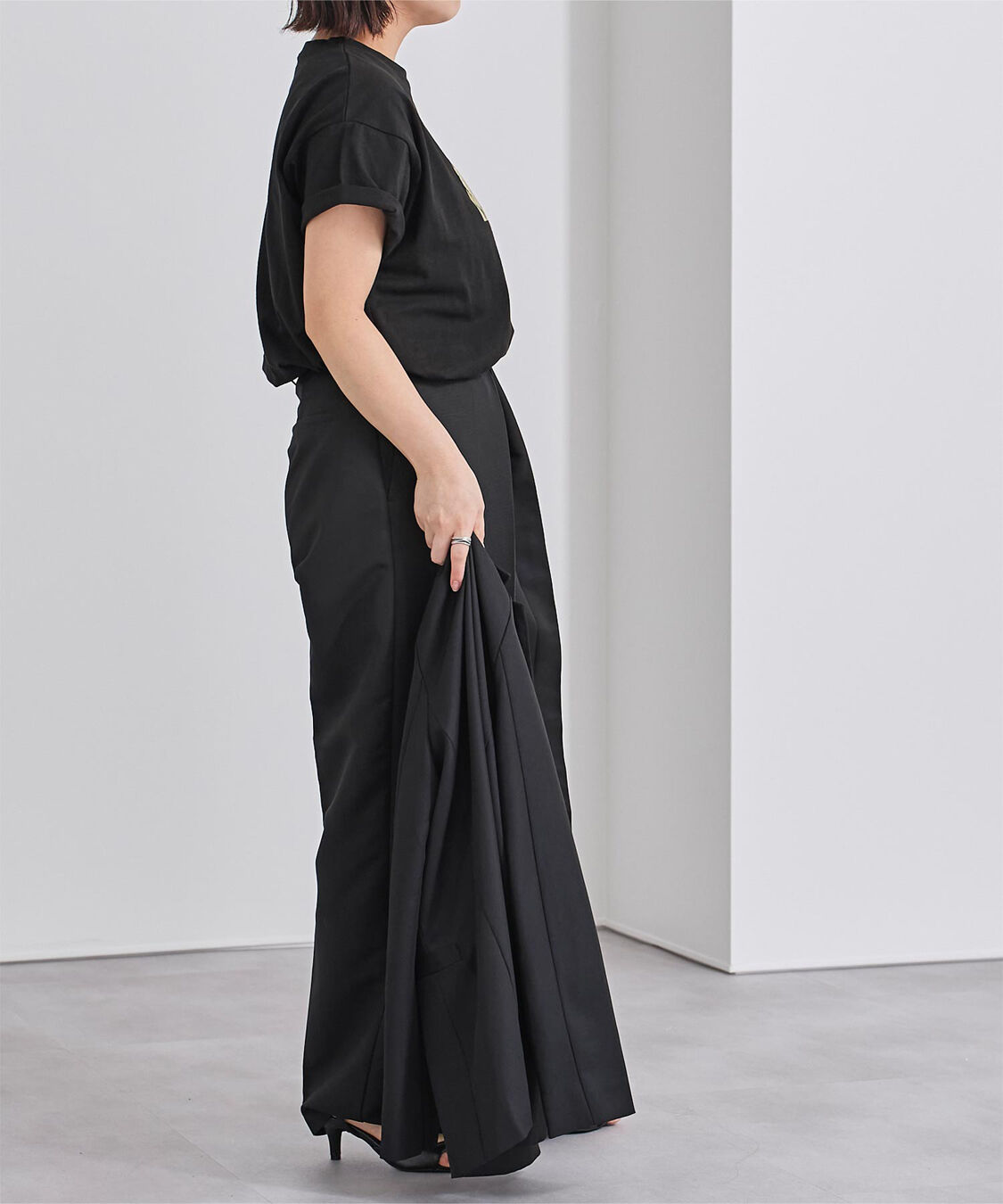 ur's「箔プリントTシャツ」|Tシャツ・カットソー|