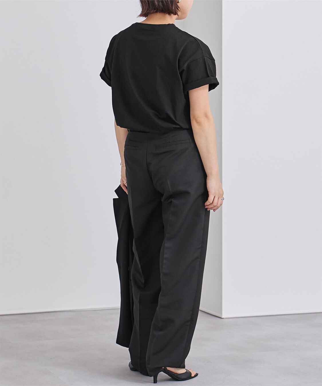 ur's「箔プリントTシャツ」|Tシャツ・カットソー|