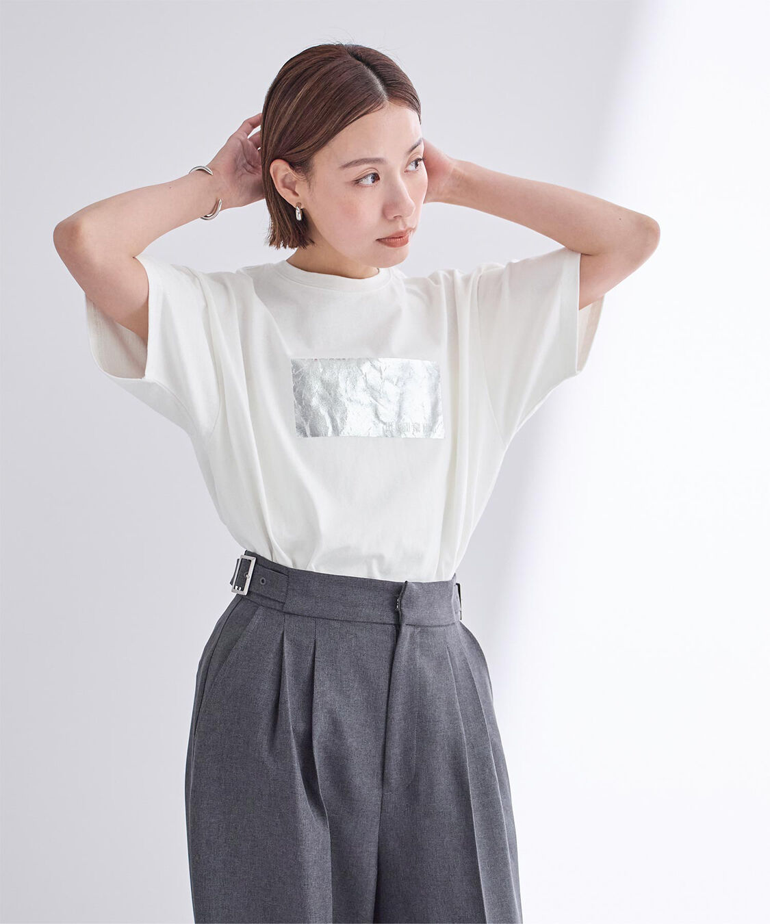 ur's「箔プリントTシャツ」|Tシャツ・カットソー|