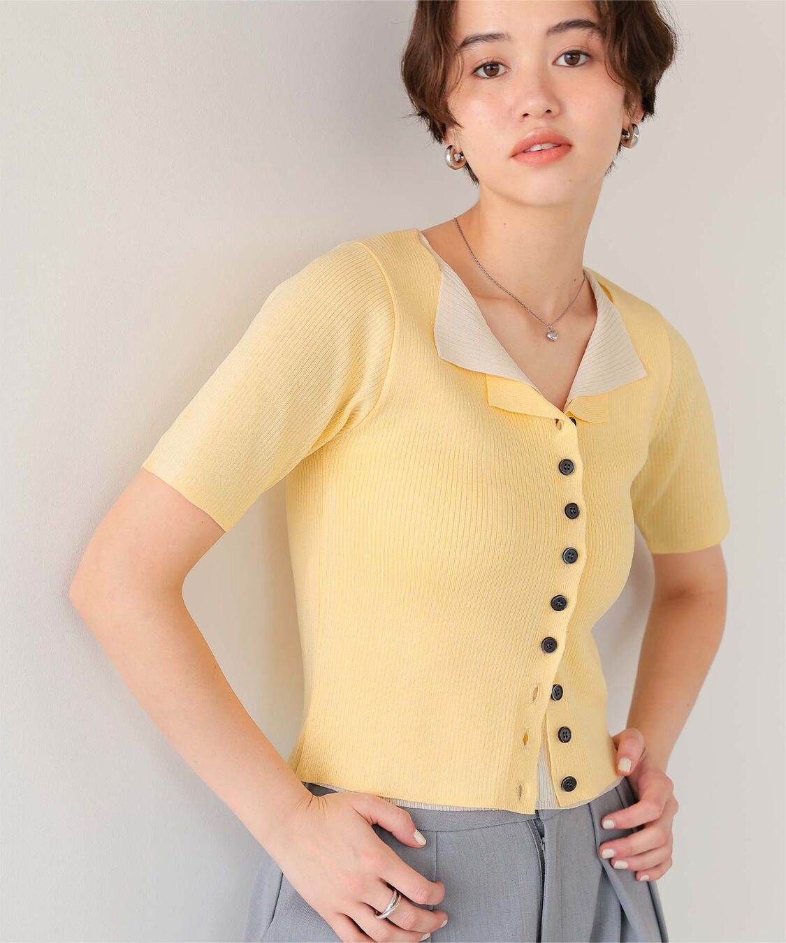 titivate「レイヤード風ハーフスリーブリブニットトップス」|ニット・セーター|イエロー