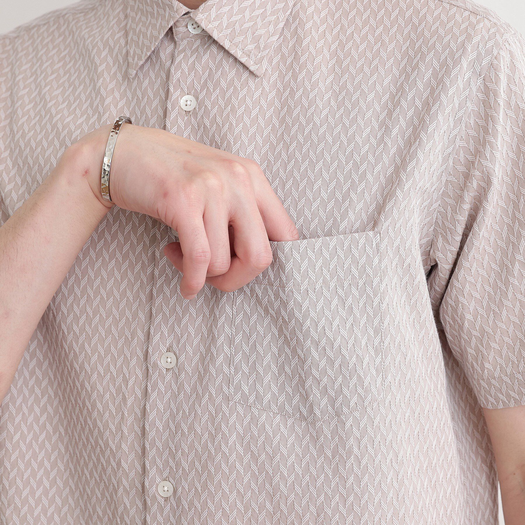 TAKEO KIKUCHI「【播州織り】ドビーストレッチシャツ」|シャツ・ブラウス|