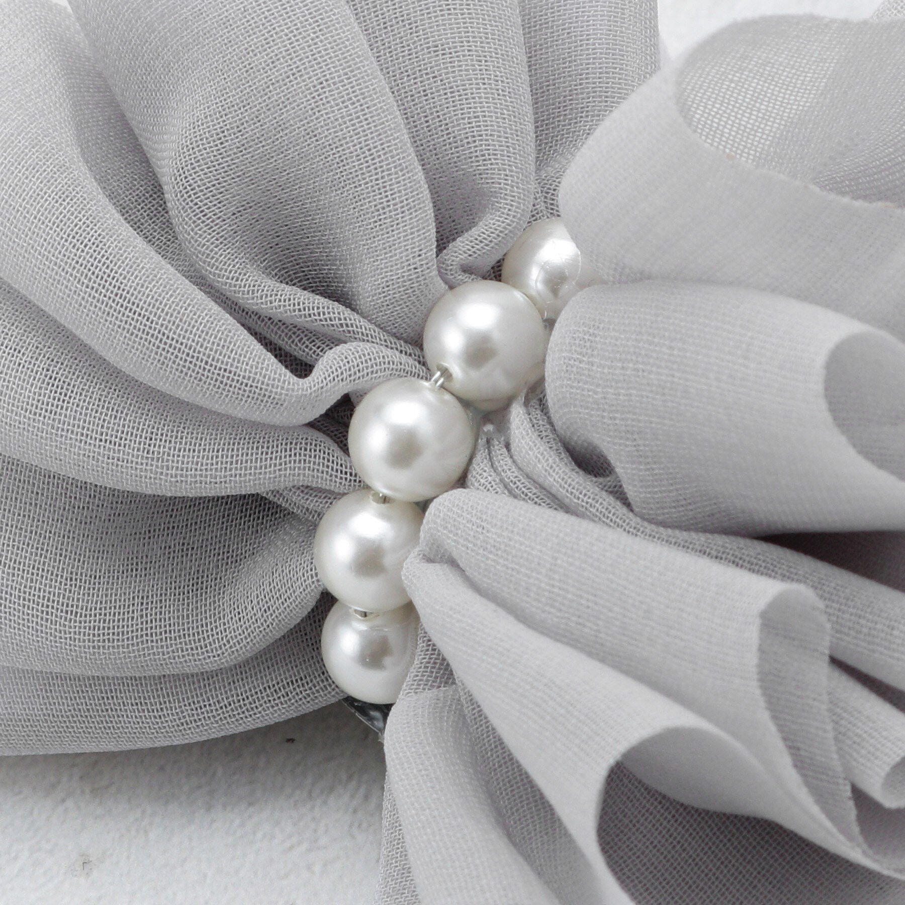 OPAQUE.CLIP「シフォン&times;フェイクパール リボン型コサージュ」|ブローチ・コサージュ|