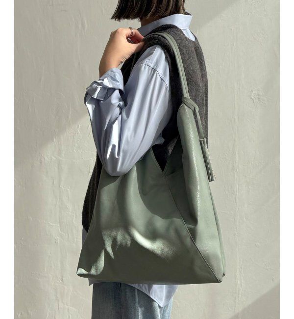 Lbc with Life「洗える合皮三角マチありショルダーバッグ」|その他|