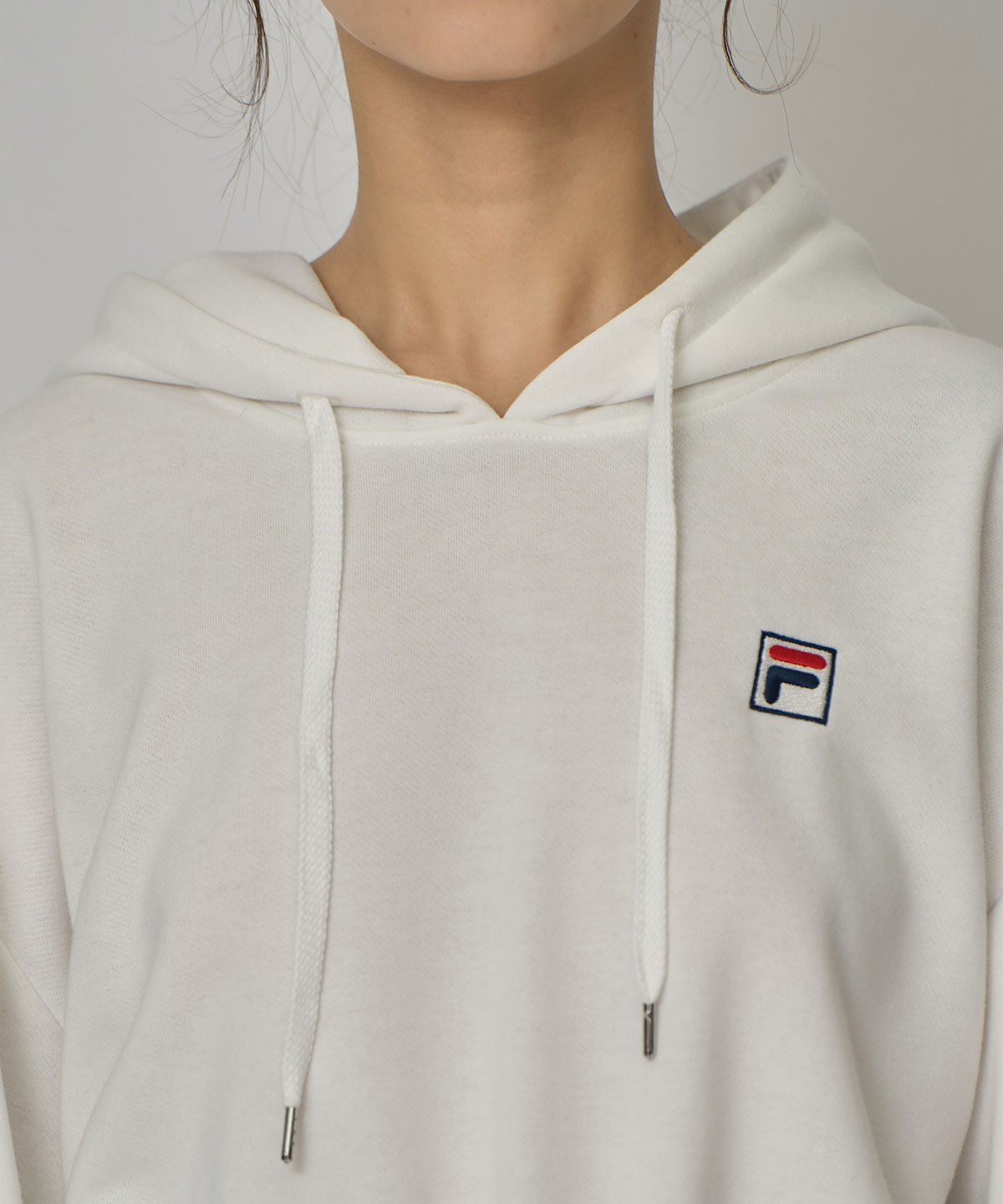 REDYAZEL「［FILA&times;REDYAZEL］サガラロゴコンパクトフーディ」|パーカー|