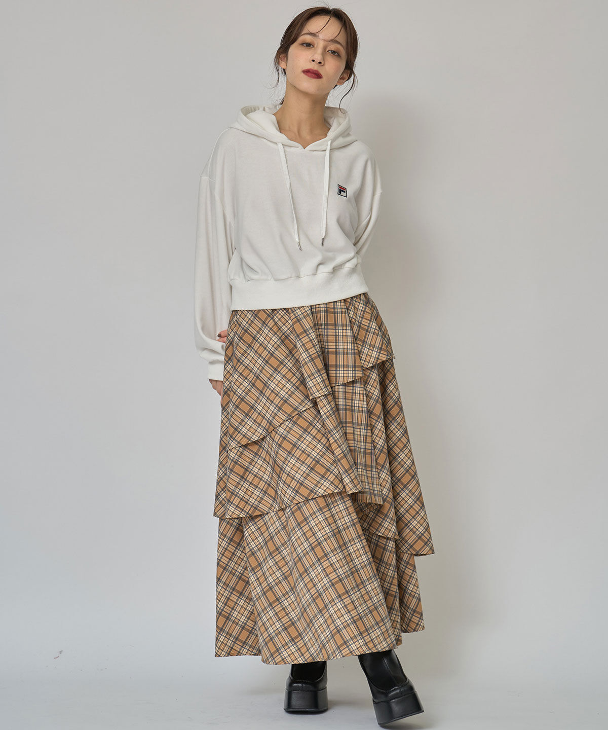 REDYAZEL「［FILA&times;REDYAZEL］サガラロゴコンパクトフーディ」|パーカー|