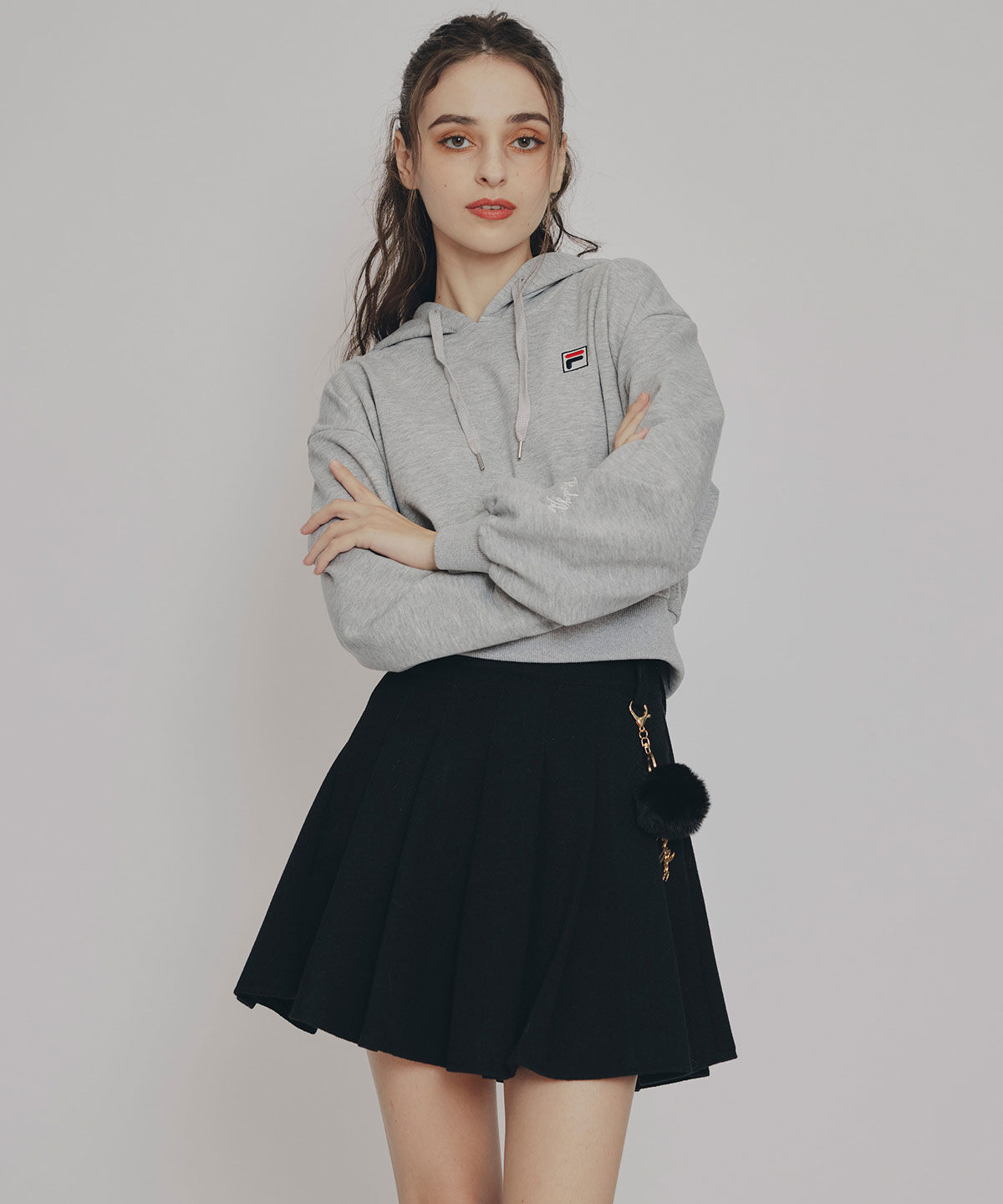 REDYAZEL「［FILA&times;REDYAZEL］サガラロゴコンパクトフーディ」|パーカー|