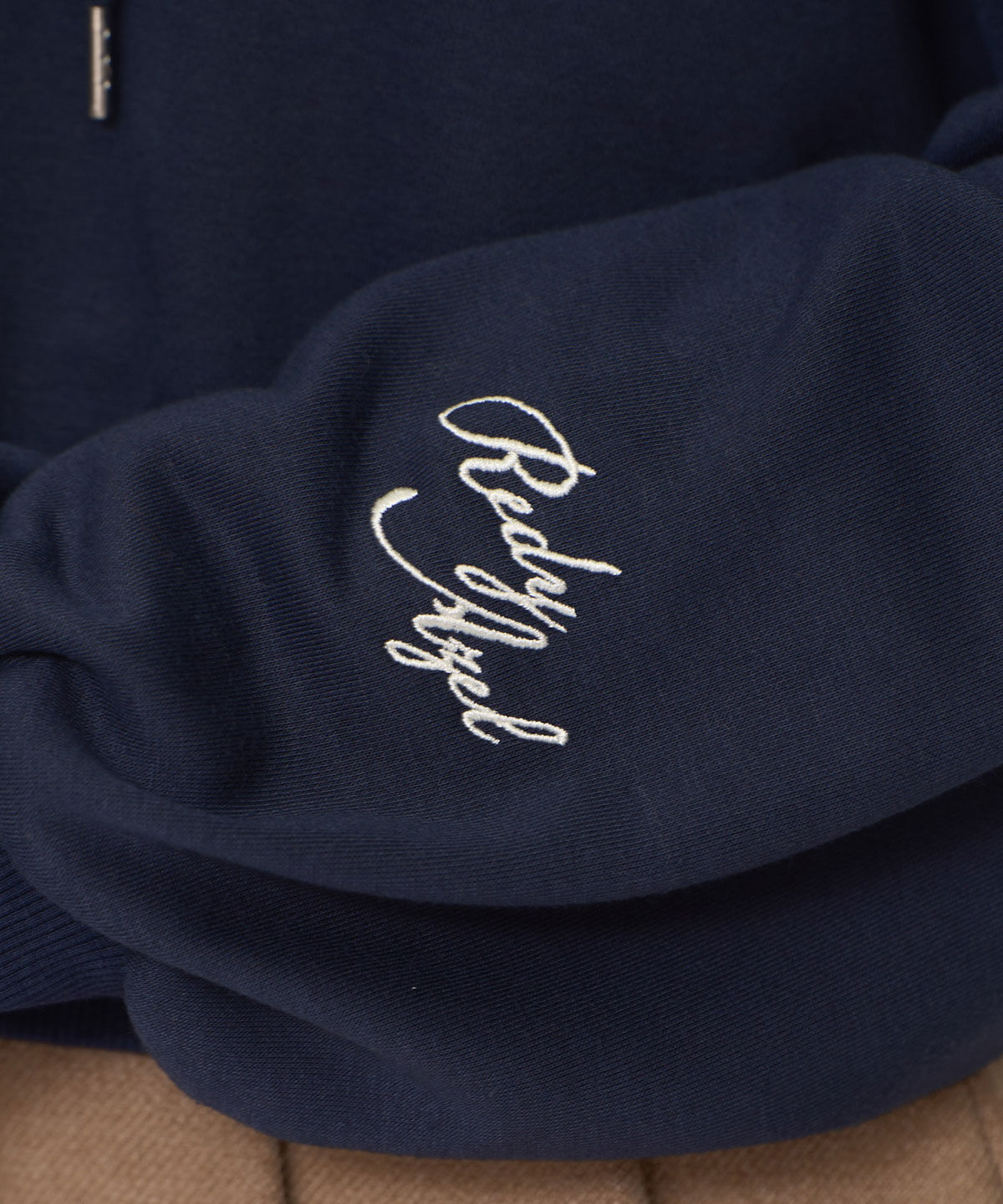 REDYAZEL「［FILA&times;REDYAZEL］サガラロゴコンパクトフーディ」|パーカー|