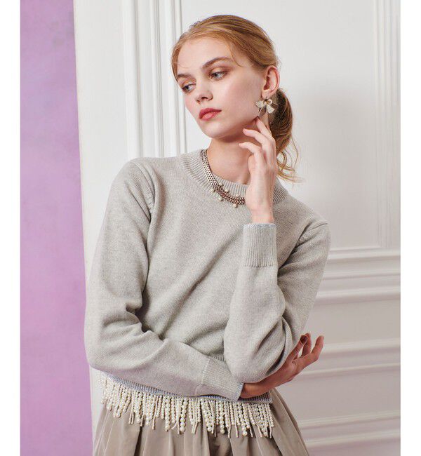 LOULOU WILLOUGHBY「【LOULOU WILLOUGHBY】フェイクパールフリンジフェザープルオーバー」|ニット・セーター|ライトグレー