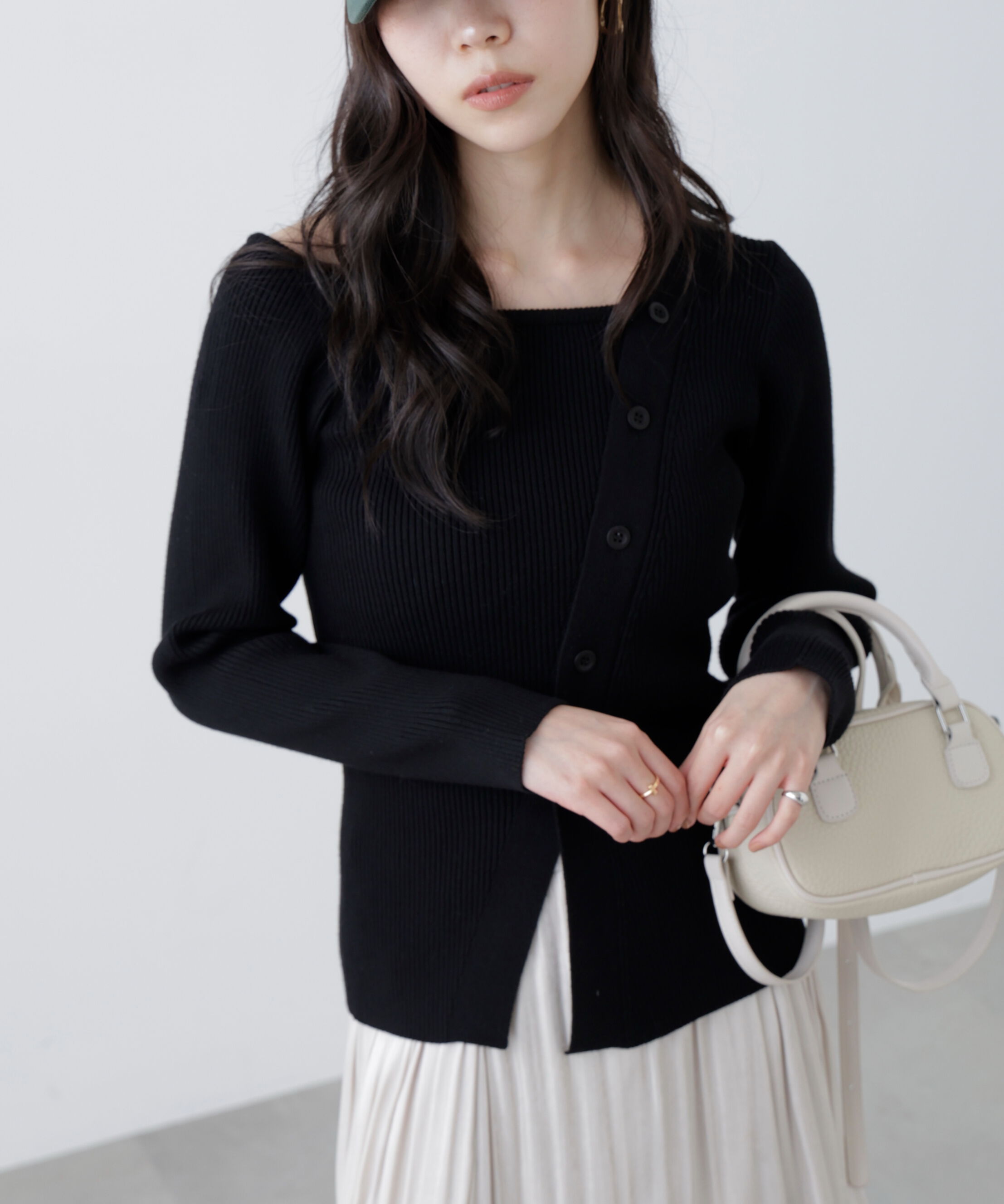  「アシメボタンリブニット」|ニット・セーター|