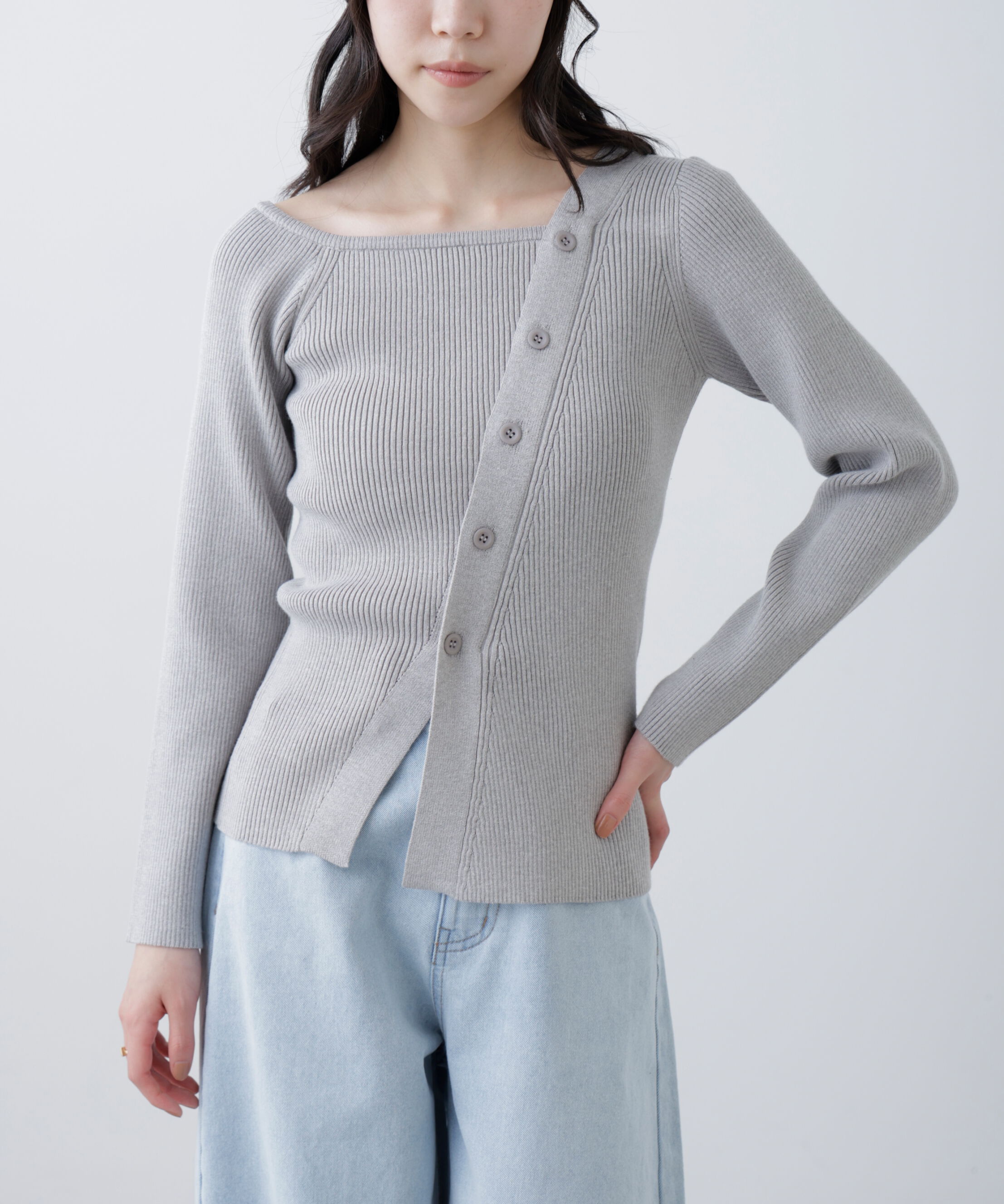  「アシメボタンリブニット」|ニット・セーター|