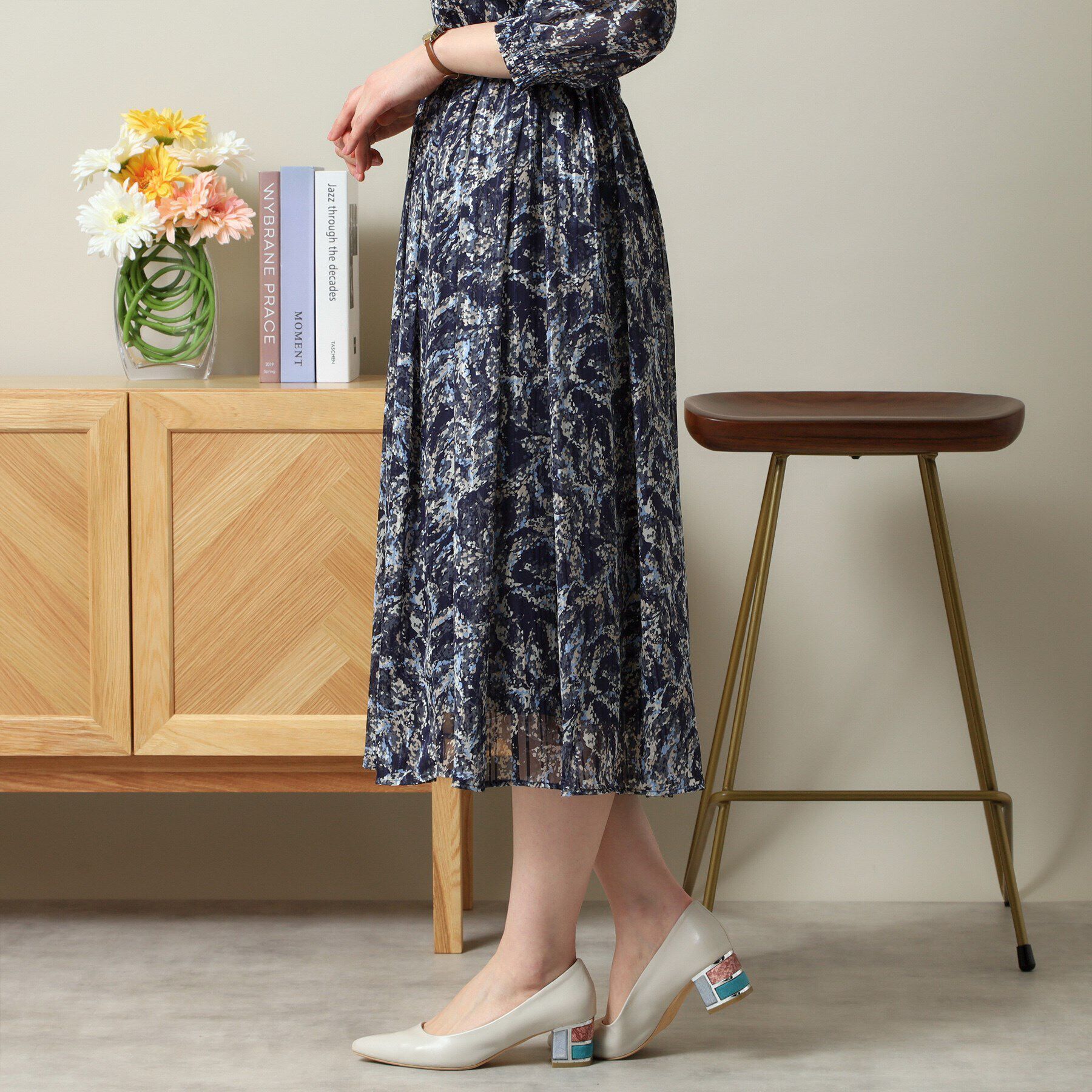 ITS&rsquo;DEMO「【ウエストゴム／手洗い可／セットアップ可】ラメストライプ花柄スカート」|スカート|