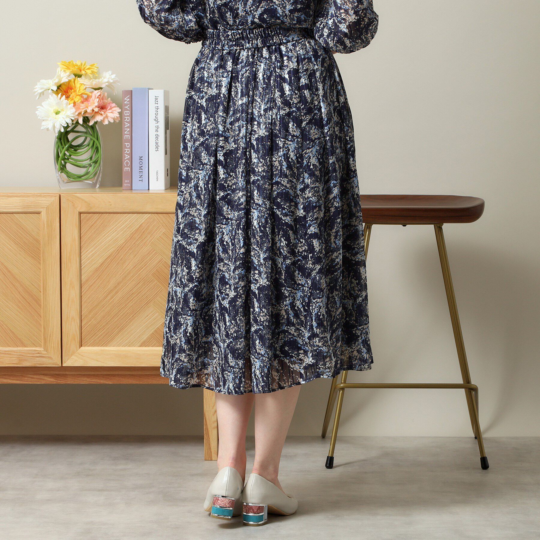 ITS&rsquo;DEMO「【ウエストゴム／手洗い可／セットアップ可】ラメストライプ花柄スカート」|スカート|