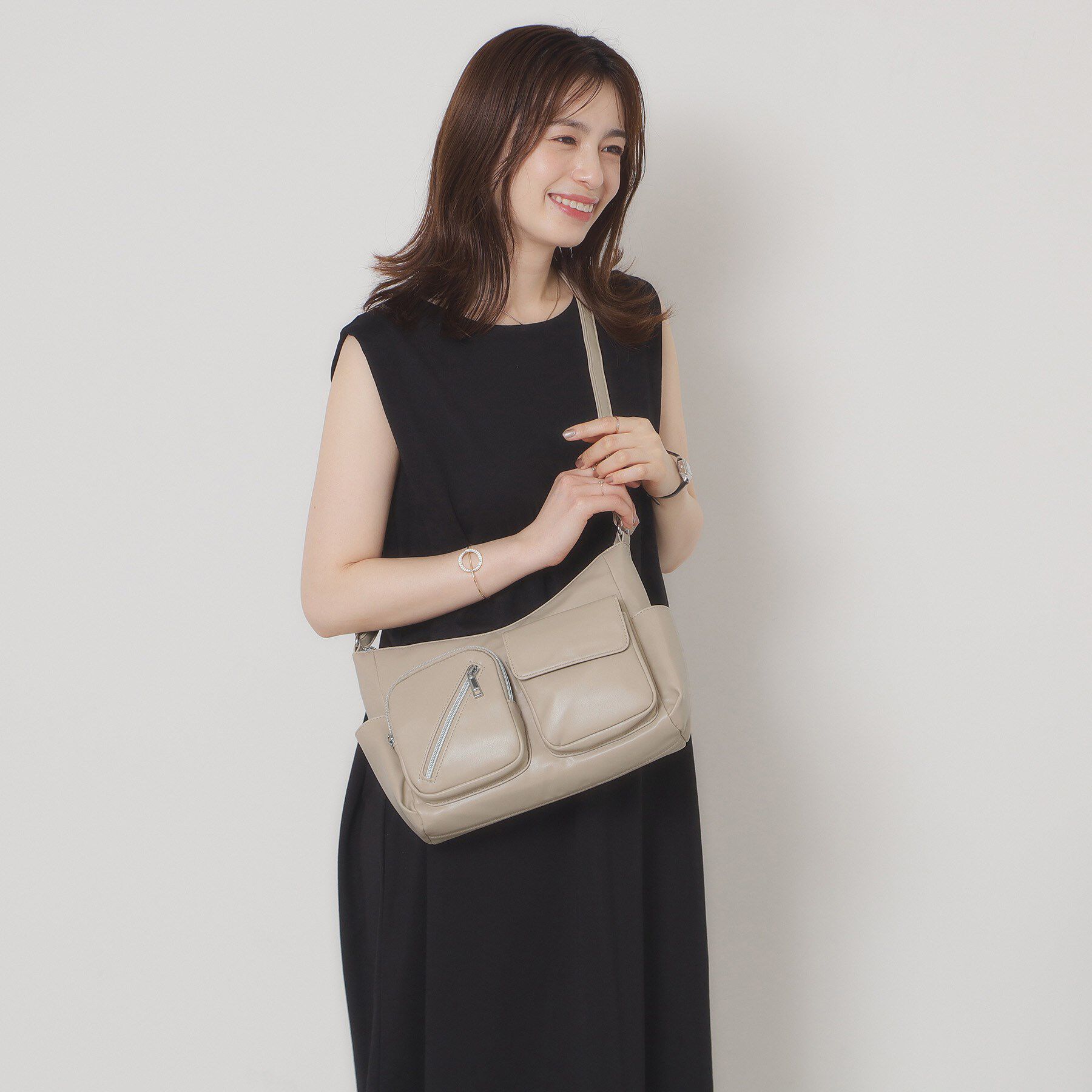 ITS&rsquo;DEMO「【8ポケット】アウトポケットショルダー」|ショルダー・メッセンジャー|