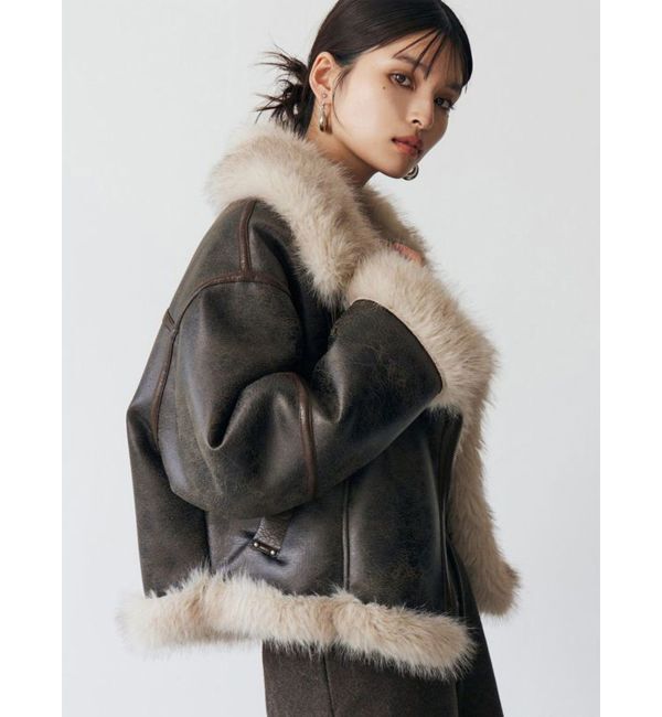 MURUA「アンイーブンショートフェイクムートンジャケット」|ブルゾン・スタジャン|ブラウン