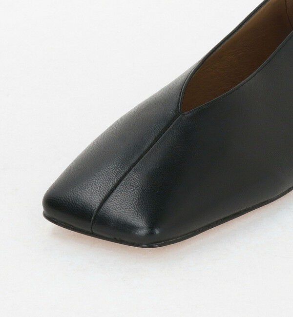 ODETTE E ODILE「オブリークスクエアトゥ フラット15&uarr;」|パンプス|