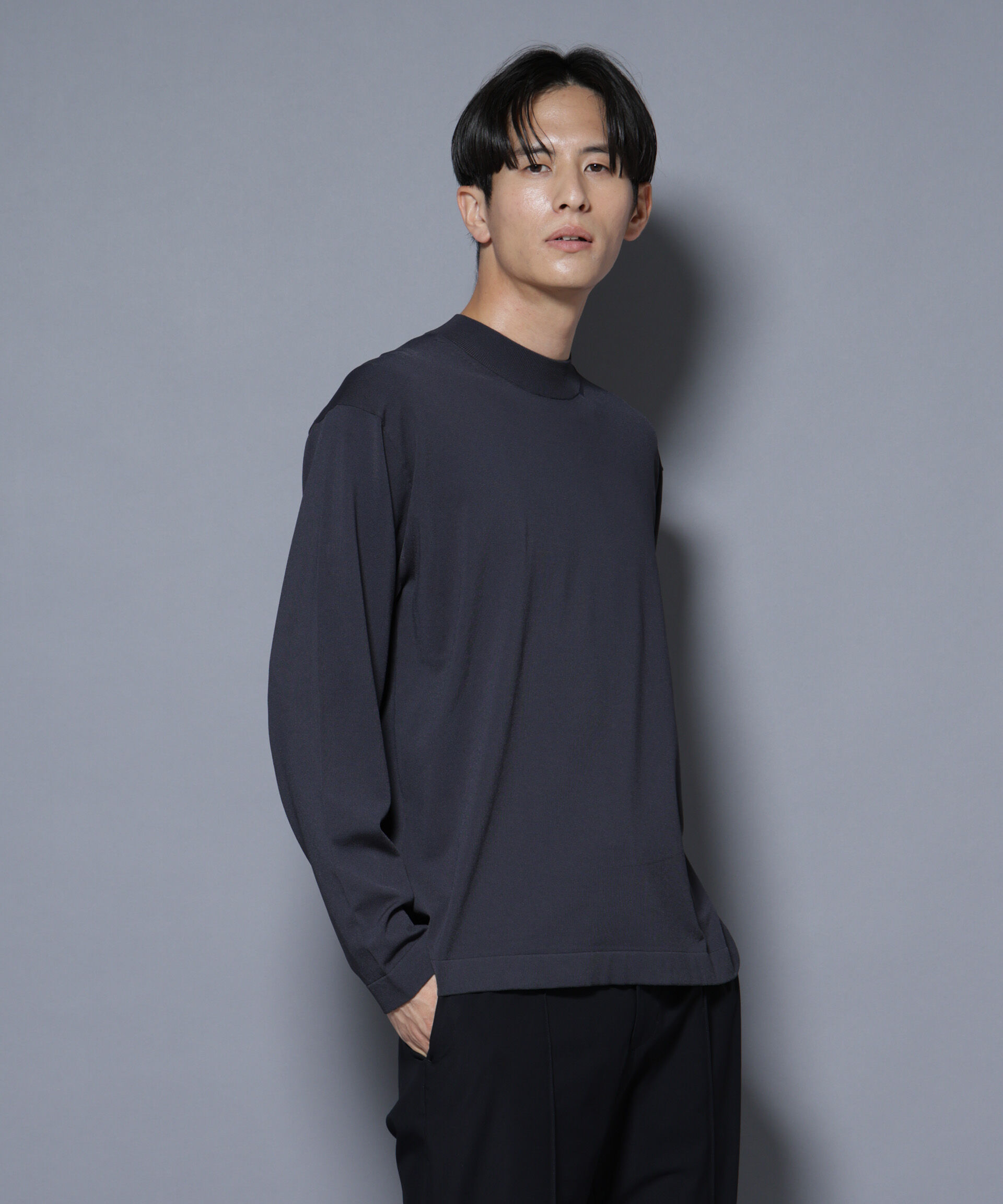 nano･universe「「ELITE 7 FUNCTION」クルーネックニット」|ニット・セーター|チャコール3